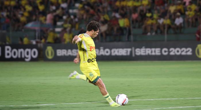 Série C pode conhecer o 2º classificado para Série B nesta segunda