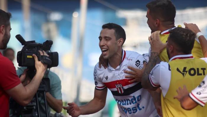 Quatro times possuem chances de acesso nesta rodada da Série C