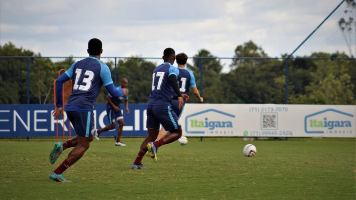 Bahia se reapresenta de olho no Criciúma; Caio Vidal treina normalmente