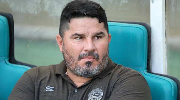 Barroca vê Bahia próximo do objetivo e projeta duelo com o Vila Nova