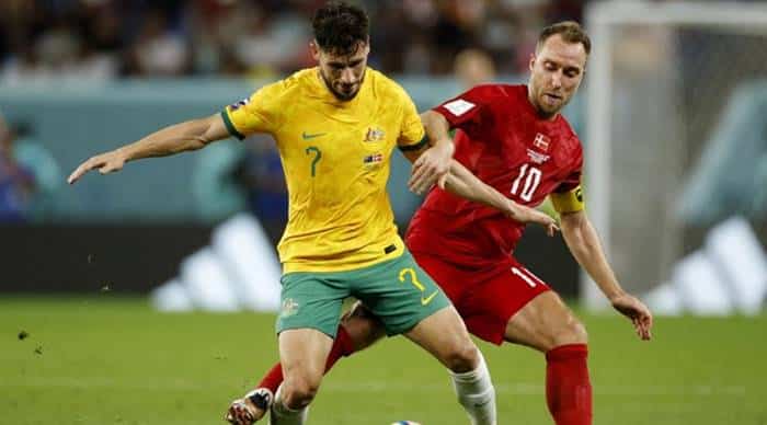 Austrália vence e se classifica junto com a França no Grupo D da Copa