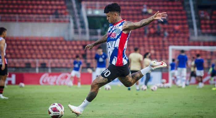 Destaque do Bangkok United, Vander espera crescimento na temporada