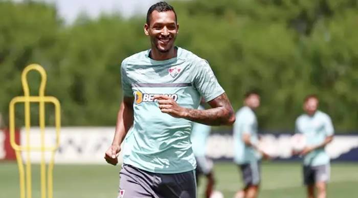 Bahia vai pagar R$ 500 mil por empréstimo de zagueiro do Fluminense