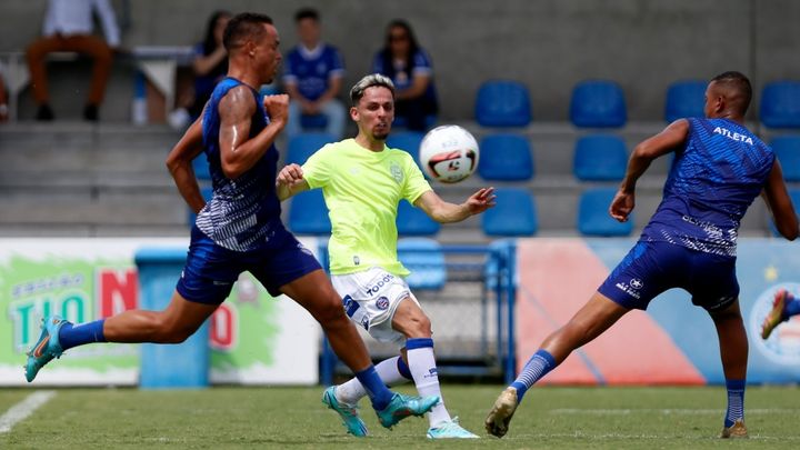 Com gol de Everaldo, Bahia vence Itabuna em jogo-treino no CT