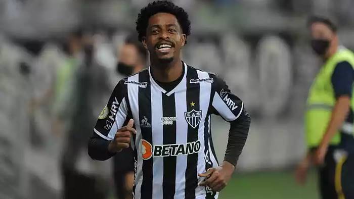 Diretor do Atlético-MG nega ter recebido proposta do Bahia por Keno