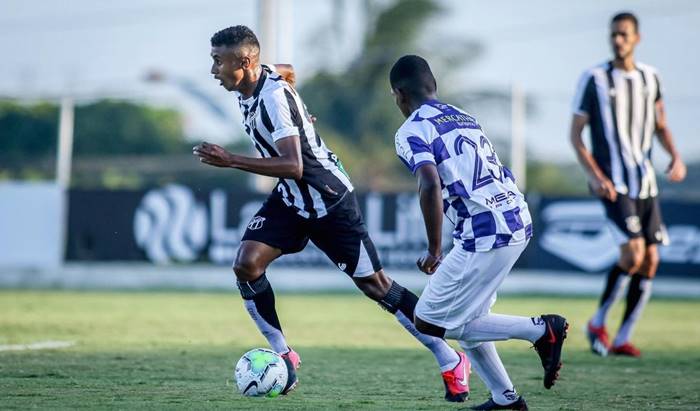 Adversário do Bahia na estreia do Baianão, Juazeirense anuncia mais 4 reforços