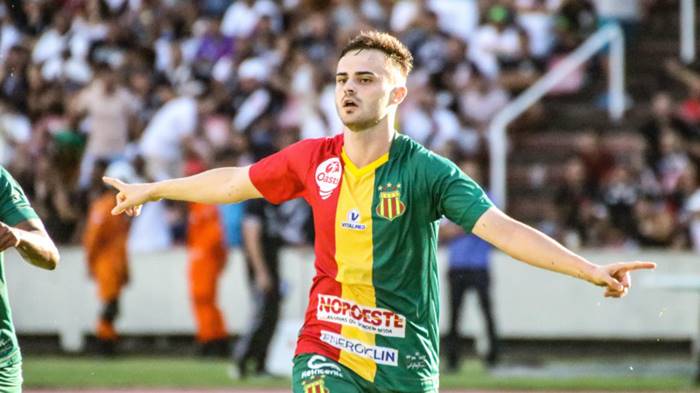 Artilheiro da Série B 2022 é contratado pelo Grupo City e vai jogar na Bolívia