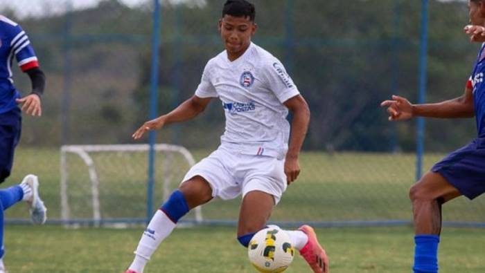 Bahia relaciona vários atletas da base e técnico do sub-20 contra o Doce Mel