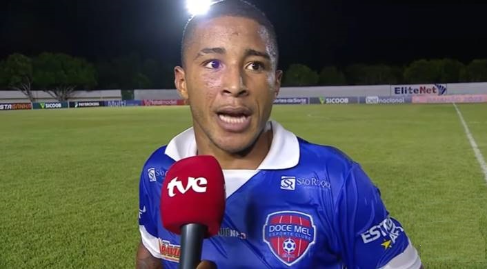 Meia reconhece situação difícil do Doce Mel, mas espera bom jogo contra o Bahia