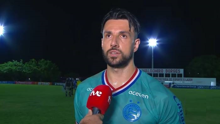 Claus valoriza triunfo do Bahia com time alternativo: “Deu para mostrar a cara dos meninos”