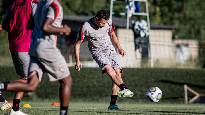 Vitória se reapresenta e inicia preparação com foco no Nordestão