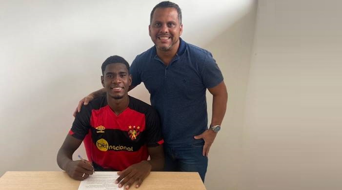 Ex-Cruzeiro e Vitória, zagueiro Wendel é o novo reforço do Sport