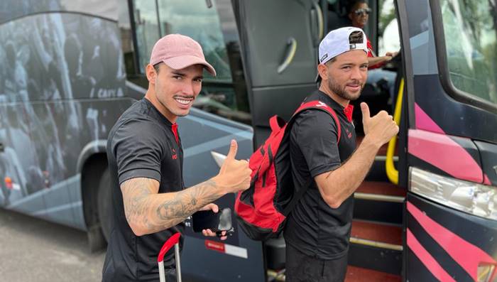 Vitória embarca para enfrentar o Nova Iguaçu pela Copa do Brasil