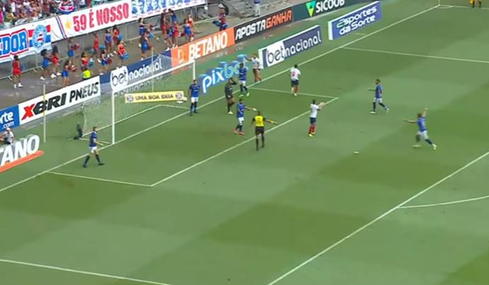 Bahia 1 x 0 Itabuna: veja o gol em pênalti polêmico na Fonte Nova