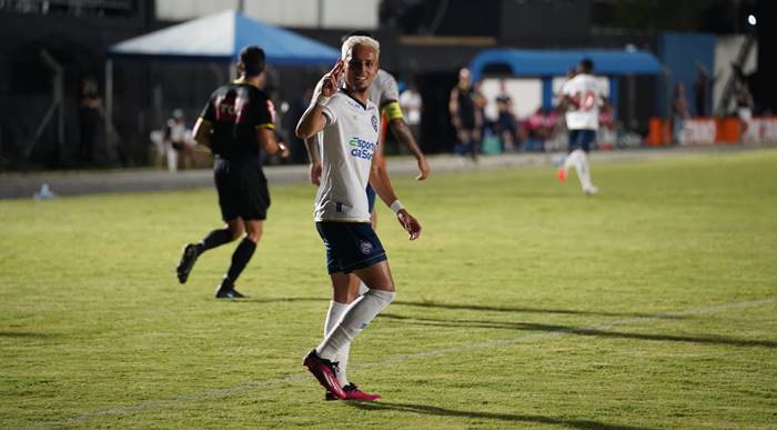 Biel celebra primeiro triunfo do Bahia fora do estado: “Muito importante para nós”