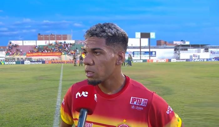 Kesley lamenta chances perdidas pela Juazeirense, mas frisa: “Tem mais 90 minutos”