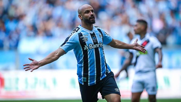 Reforço do Bahia, Thaciano se despede do Grêmio nas redes sociais