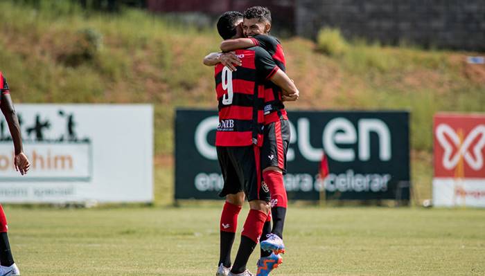 Vitória vence o Vitória da Conquista e segue 100% no Baiano Sub-20