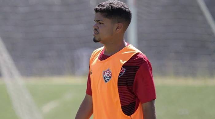 Jequié anuncia meia Juffo e volante revelado na base do Vitória