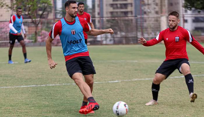 Zagueiro vai retornar ao Bahia após empréstimo ao Botafogo-SP