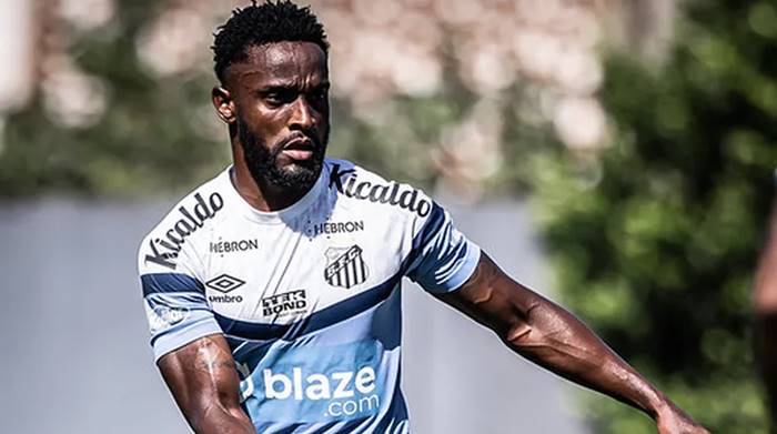 Ex-Bahia, atacante deve ser vendido pelo Santos para clube colombiano