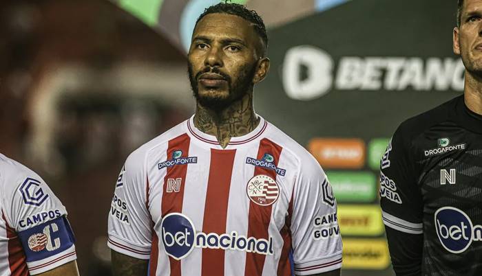 Paulo Miranda é dispensado pelo Náutico após denúncia de esquema de apostas