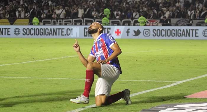 Thaciano revela aposta inusitada que ganhou com gol do triunfo sobre o Vasco
