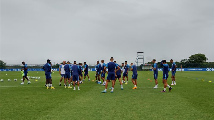 Reservas do Bahia vencem o time sub-20 em jogo-treino no CT