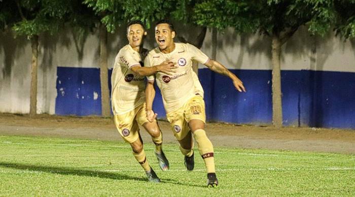 Jacuipense goleia o Cruzeiro-AL e se reaproxima do G4 na Série D