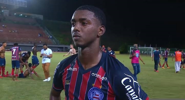 Roger celebra gol do título sub-20 pelo Bahia: ‘Passa um sonho na cabeça’