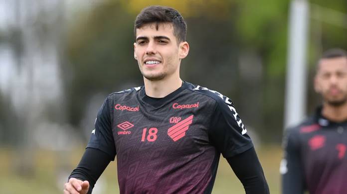 Bahia fecha contratação de meia do Athletico e deve assinar por 2 anos