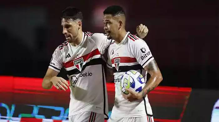 São Paulo não terá dupla de ataque titular contra o Bahia; Veja provável time