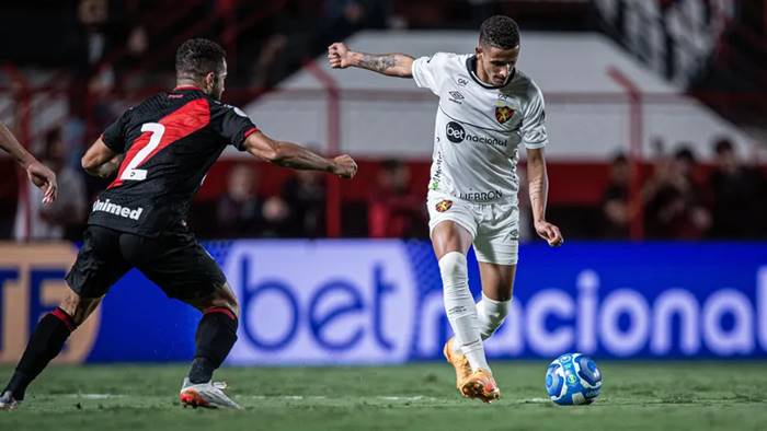 Times do G4 tropeçam, mas Vitória precisa fazer sua parte; Veja classificação