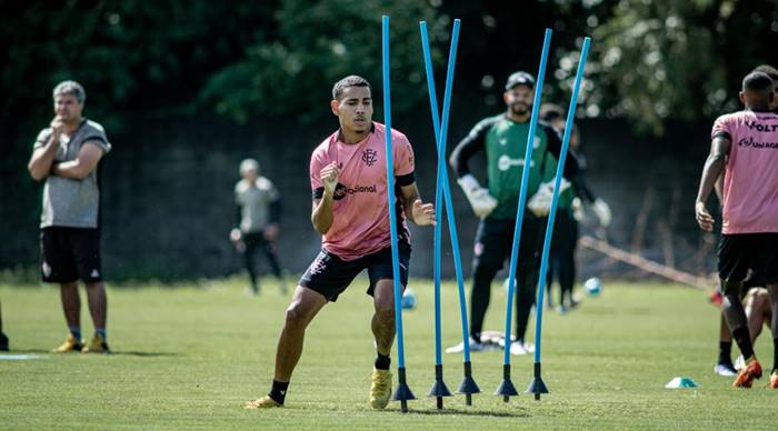 Com retorno de Zeca, Vitória inicia preparação para pegar a Ponte Preta