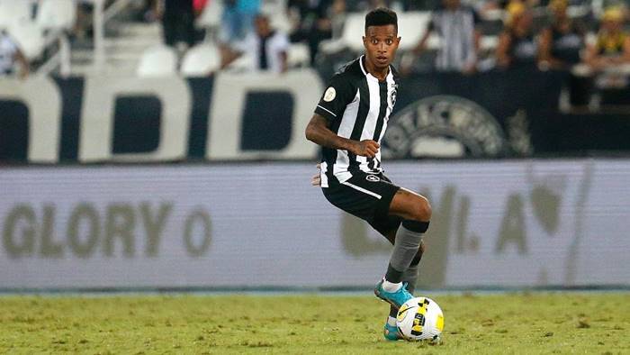 Provável escalação: Botafogo terá mudanças forçadas contra o Bahia