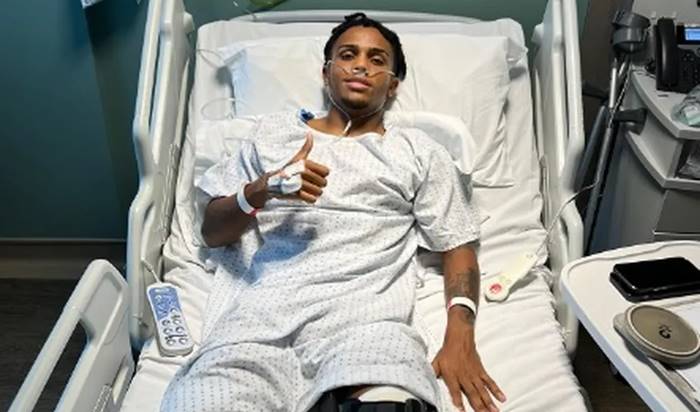 Kayky posta foto após passar por cirurgia na Inglaterra: “Foi um sucesso”