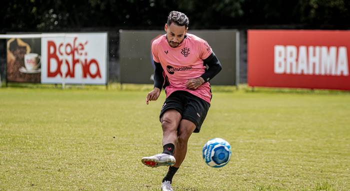 Com dois retornos, Vitória está pronto para enfrentar o Ceará