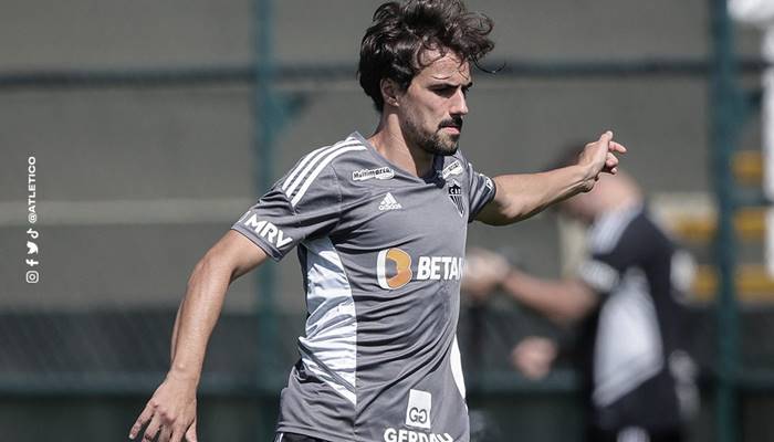 Atlético-MG paga salários atrasados antes de jogo contra o Bahia