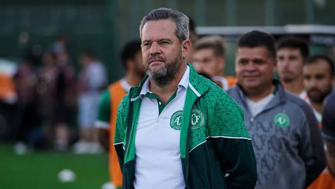 ABC anuncia contratação de técnico com passagem pelo Vitória