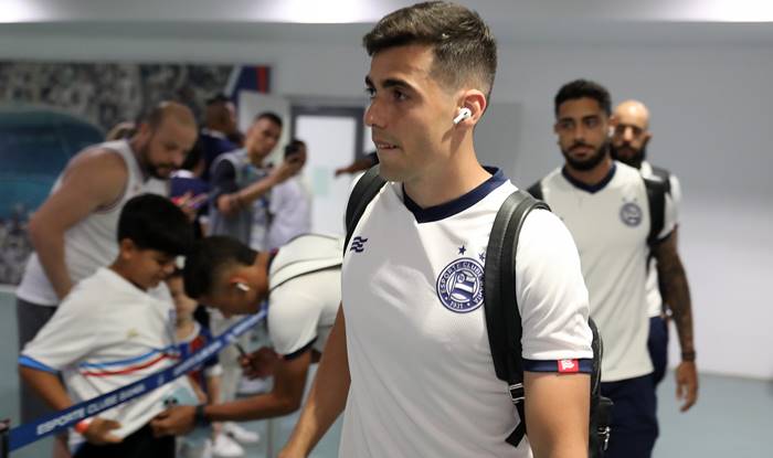 Meia do Bahia lamenta empate contra o Vasco: ‘Era fundamental o triunfo’