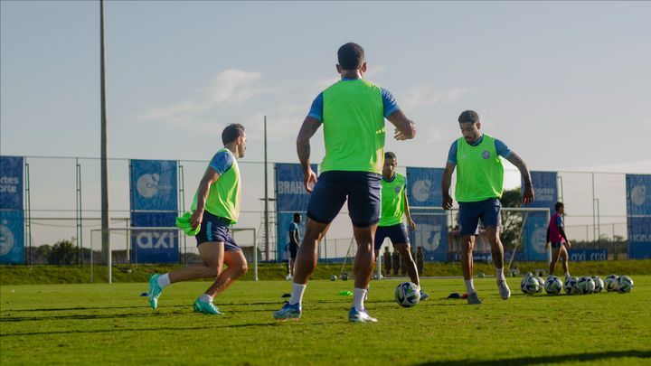 Bahia se reapresenta de olho no Goiás; Cauly participa de parte do treino