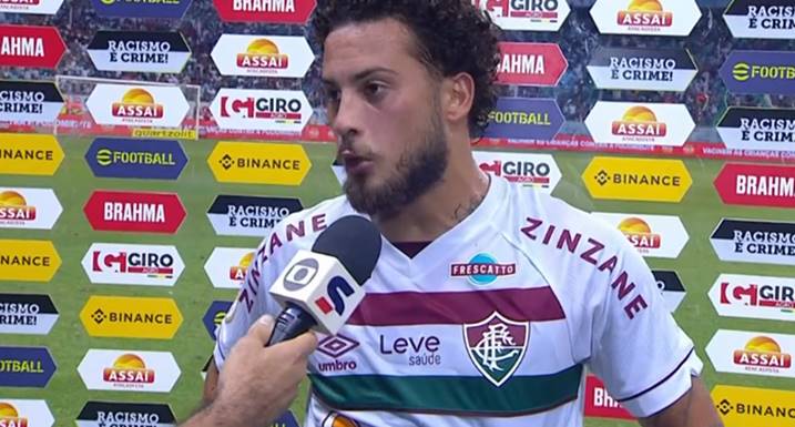 Lateral diz que Fluminense não mereceu perder para o Bahia