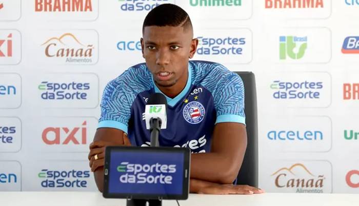 Kanu fala sobre erros individuais e projeta decisão contra o Fluminense