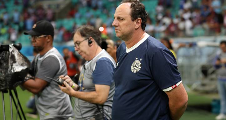 Ceni exalta torcida do Bahia: ‘Tenho orgulho que só trabalhei em times de massa’