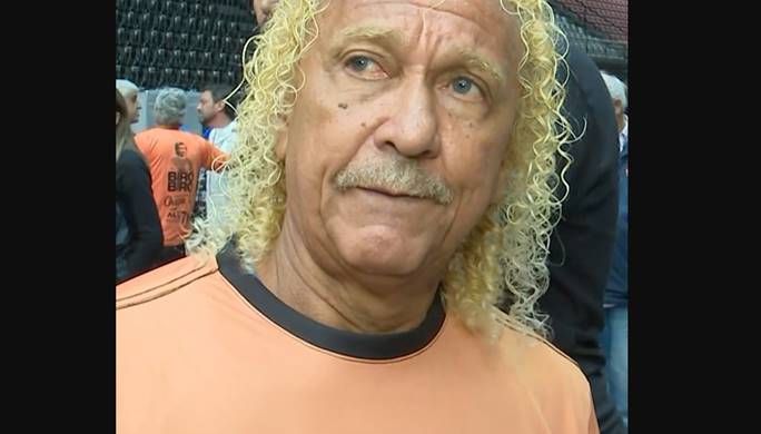 “Foi duro tomar aquela sacolada do Bahia”, diz ídolo do Corinthians