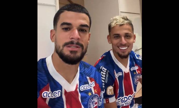 Cauly e Biel convocam torcida do Bahia para jogo contra o São Paulo