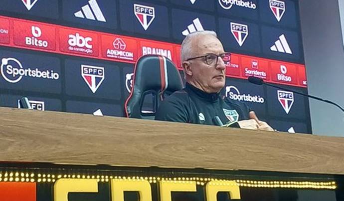 Técnico do São Paulo descarta ‘obsessão’ por 1ª vitória fora de casa na Série A