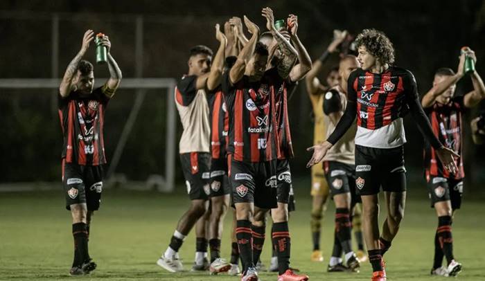 CBF antecipa cerimônia de premiação e Vitória receberá taça da Série B no sábado