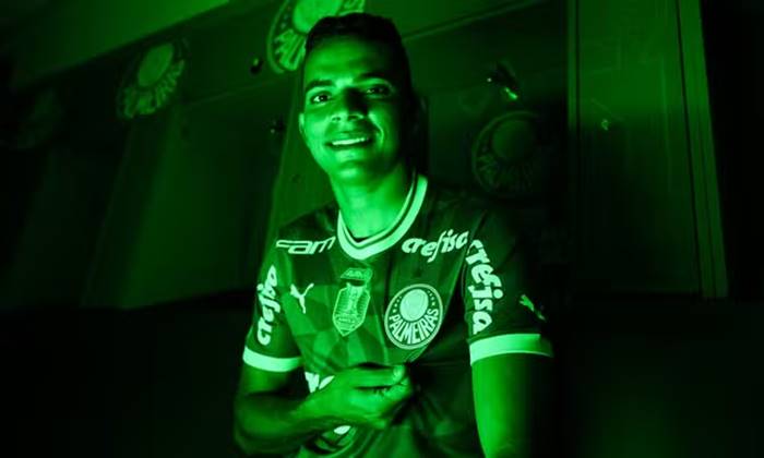 Atacante pretendido pelo Bahia é anunciado pelo Palmeiras