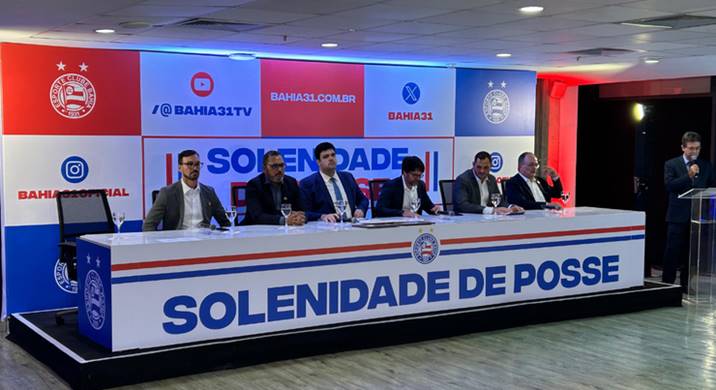 Emerson Ferretti toma posse como novo presidente do Bahia